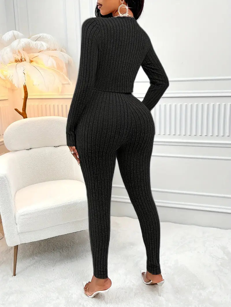 Button-Up Jacket, Crop Top & Skinny Pants